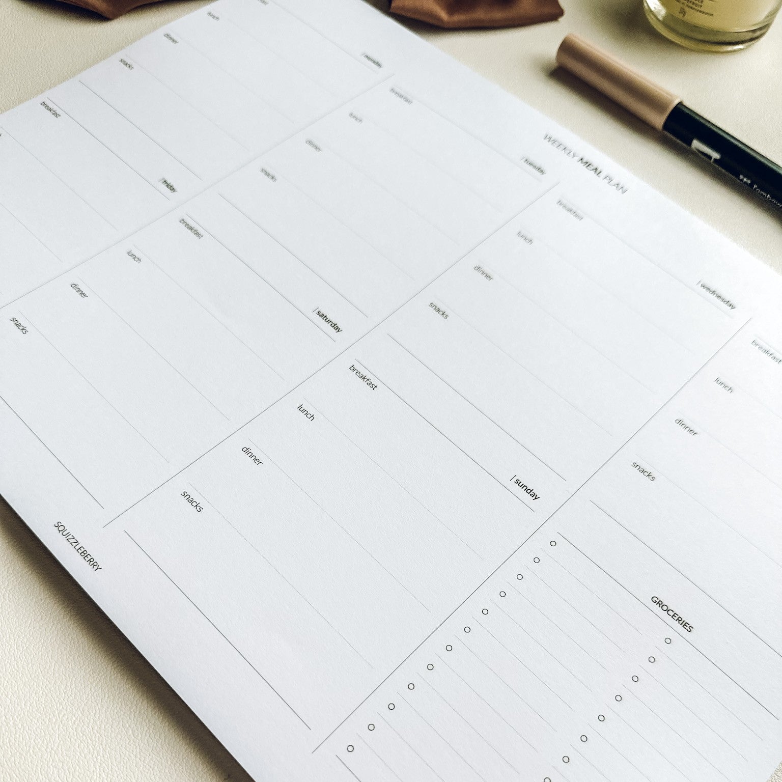 Weekly Meal Planner - A4 Notepad